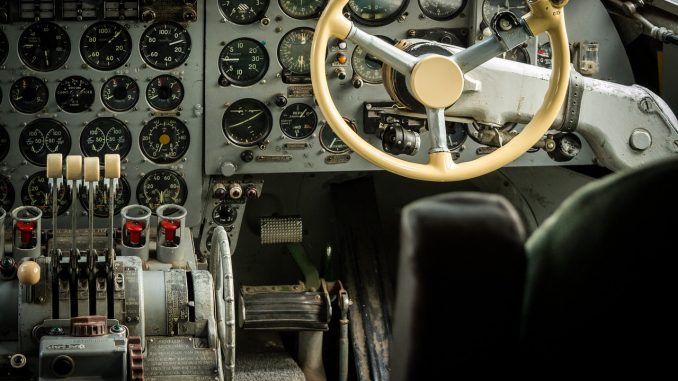 cockpit-20191021-1